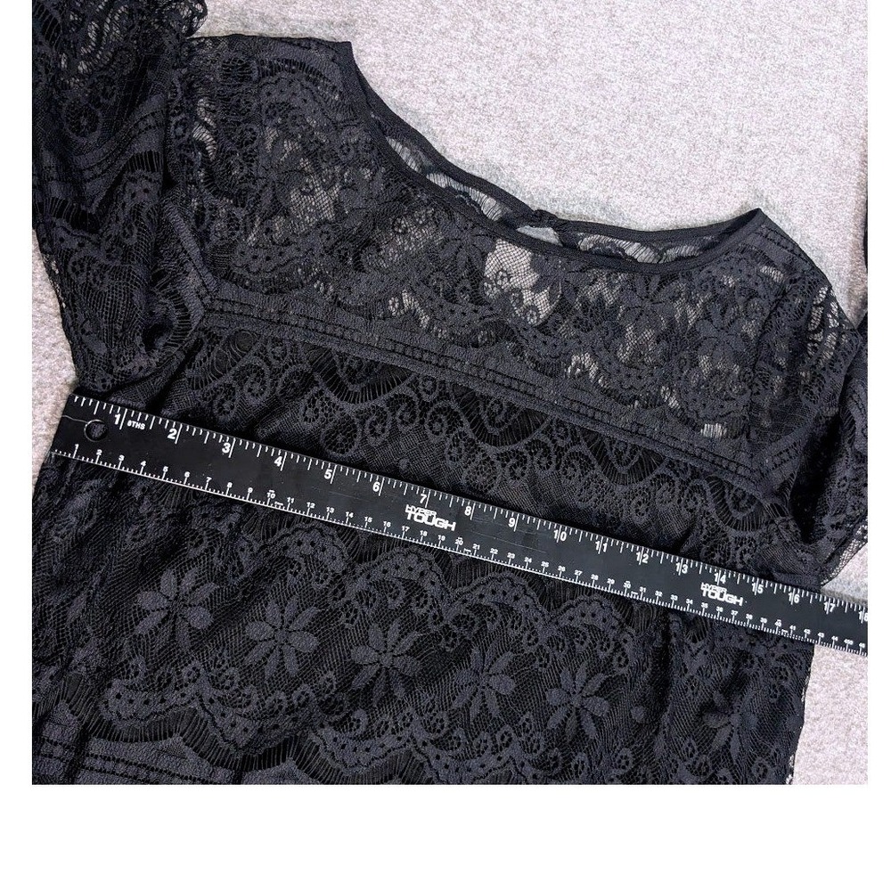 Chelsea & Violet Black Lace Shift Dress XS 3/4 Sleeve Scalloped Hem Cocktail - Picture 7 of 10